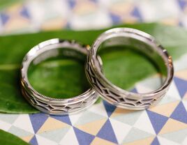 unique men's wedding rings