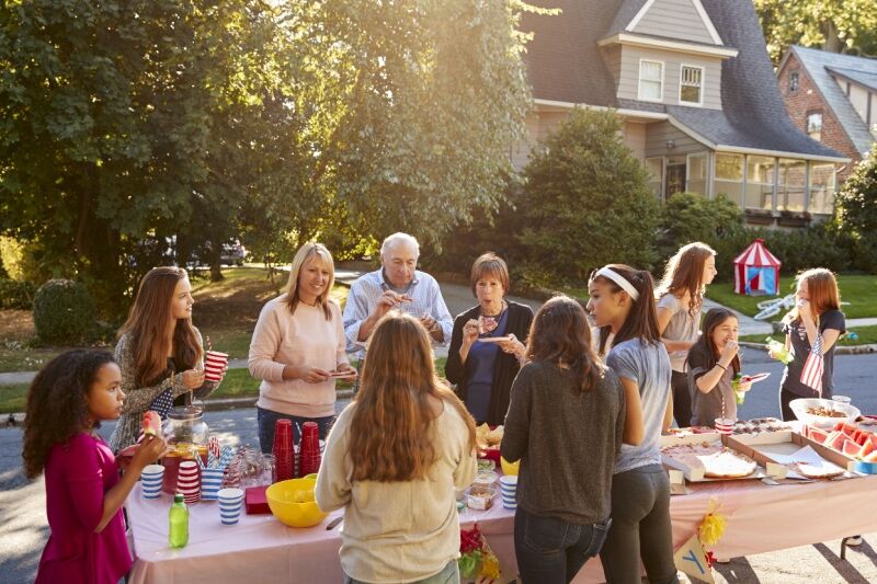 summer party ideas - block party