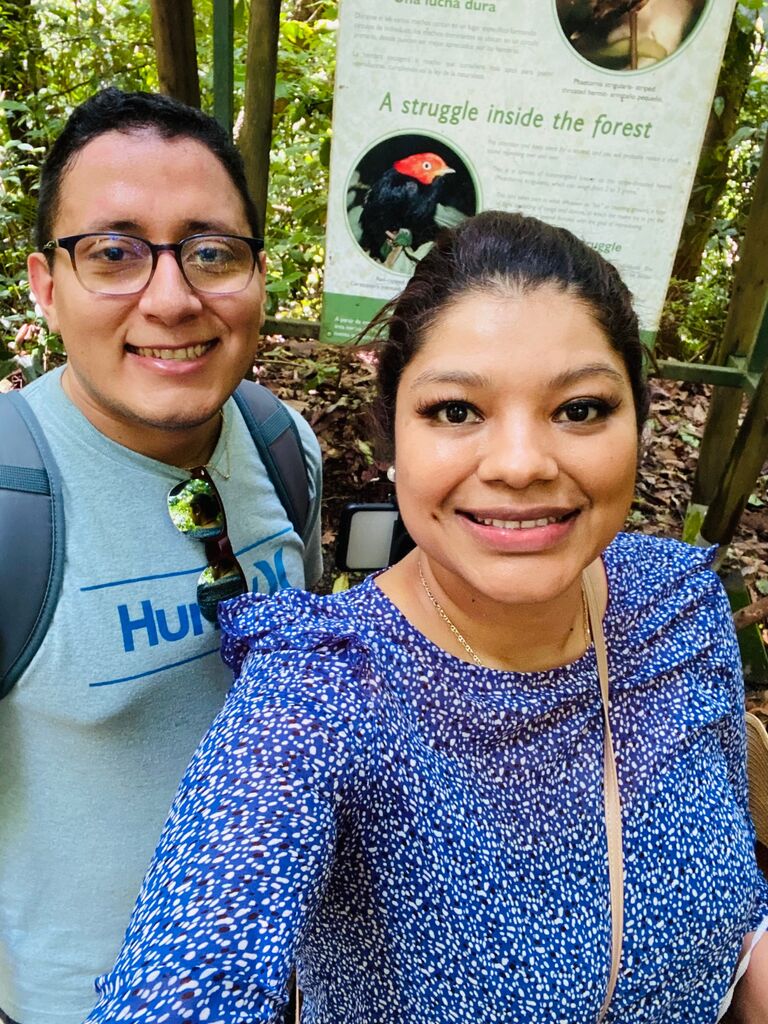 Viaje de fin de semana, pero hicieron un plan súper lindo de salir de la ciudad e ir a Manuel Antonio, un lugar precioso playa + bosque una combinación espectacular 