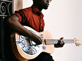 Mwiza - Singer Guitarist - Tampa, FL - Hero Gallery 2
