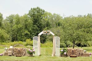 Peach Rose And White Daisy Bouquets