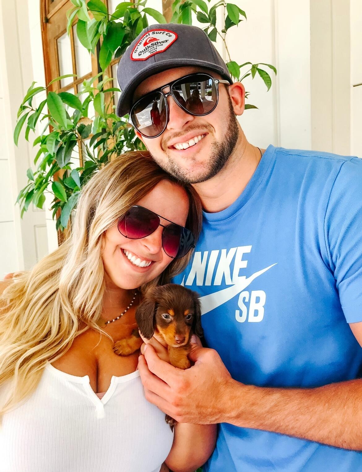 Devin surprised Maddy with her dream puppy and second love of her life, Walter. 