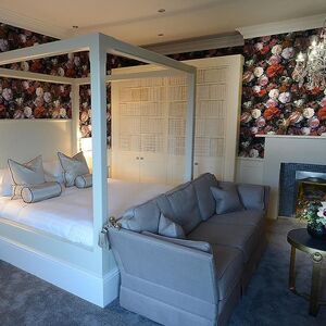 Gallery Photo 8