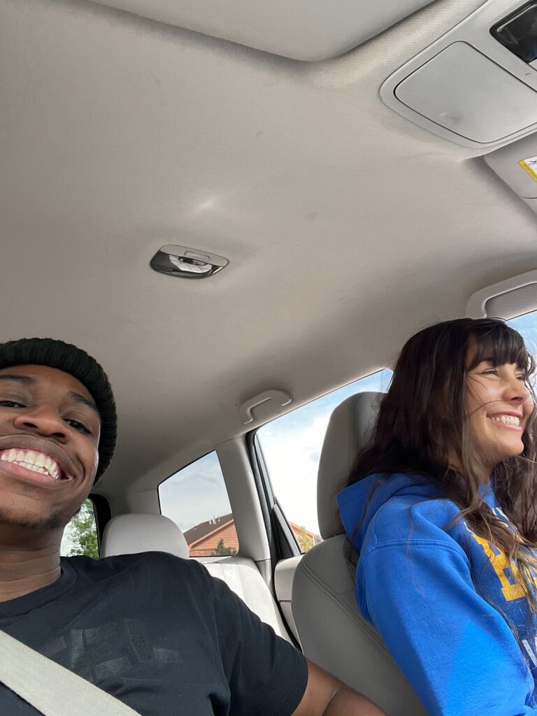 Mikey came out to visit Elianna in Wyoming for the 1st time ✈️