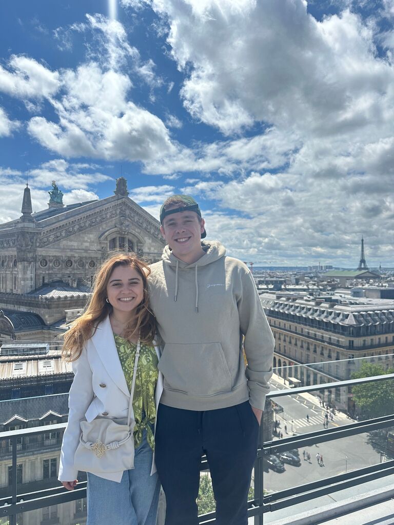 Long weekend in Paris with the best hosts Camille & Simon! 🥖🇫🇷