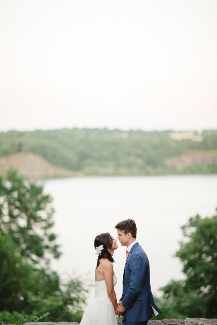 A Summer Garden Party Wedding At Buttermilk Falls Inn In Milton