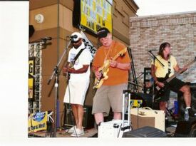 Al Savage &  The Everyday People Band - Variety Band - Dearborn, MI - Hero Gallery 2