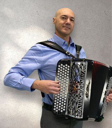 Max La Falce - Accordion Player - Roselle Park, NJ - Hero Main