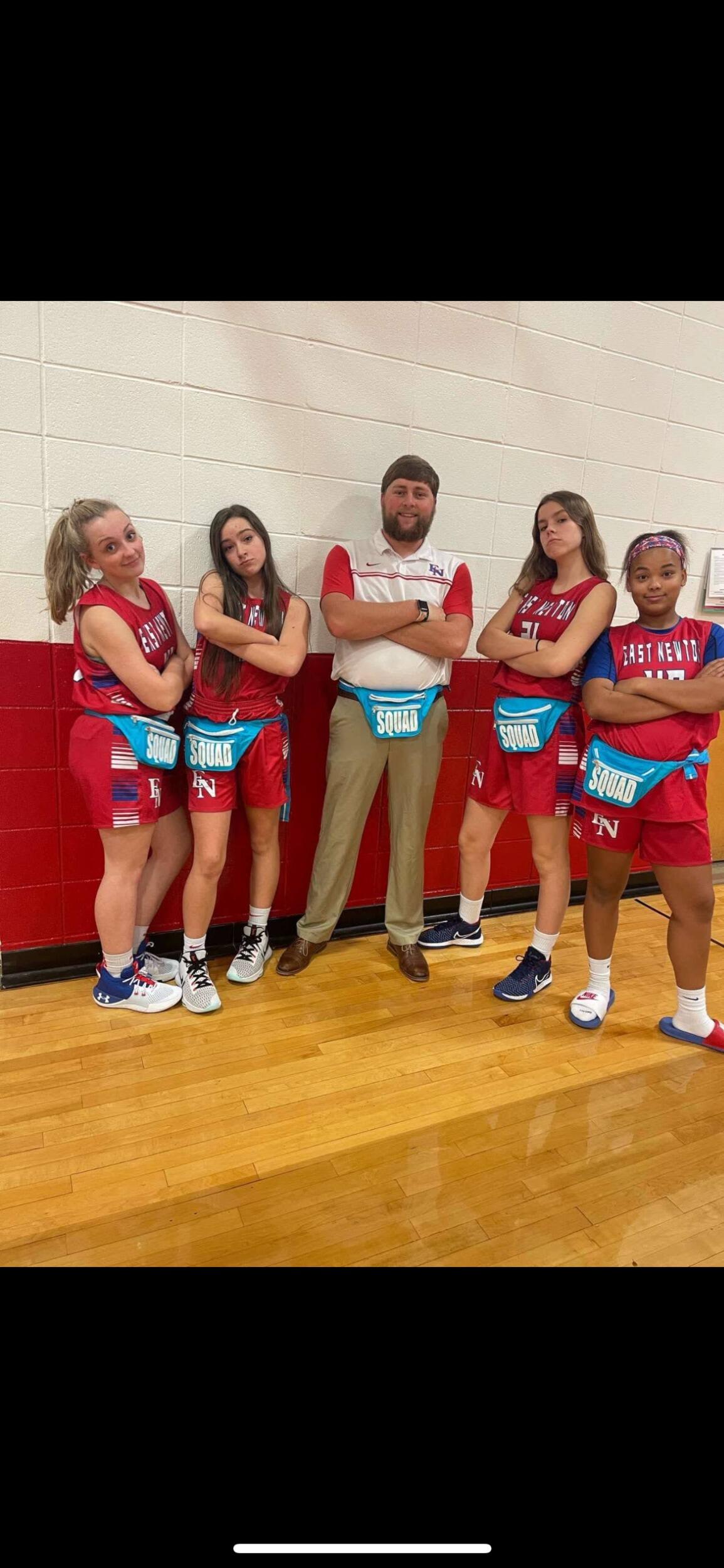 The best girls basketball coach ever 😊