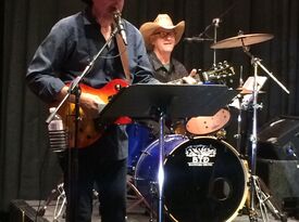 Silvertown Country Music - Country Band - Huntington Beach, CA - Hero Gallery 4