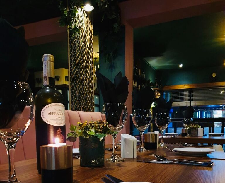 La Filia, Park Ln, Little Bollington, Altrincham, WA14 4TJ