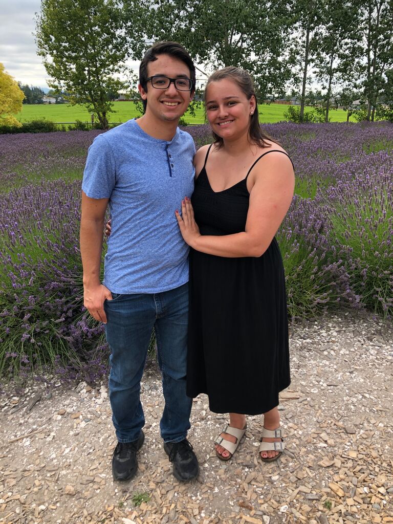 Ruby and Jason's first visit to their favorite Lavender Farm in Sequim 