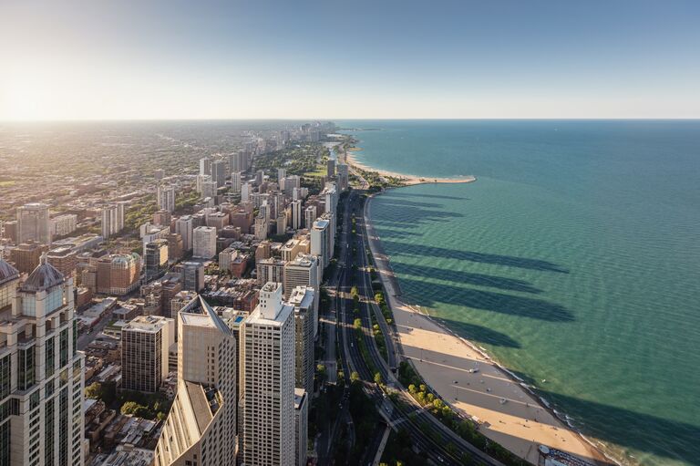 chicago waterfront photo bachelorette party guide