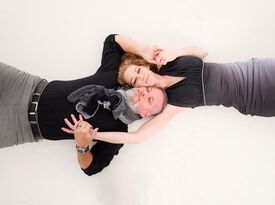 Ariella & Nicolaas - Pop Band - Sarasota, FL - Hero Gallery 1