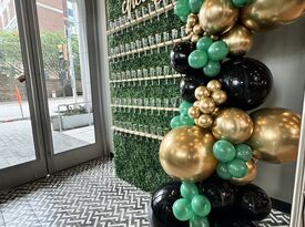 Milah Gold Event Rentals - Balloon Decorator - Dallas, TX - Hero Gallery 1