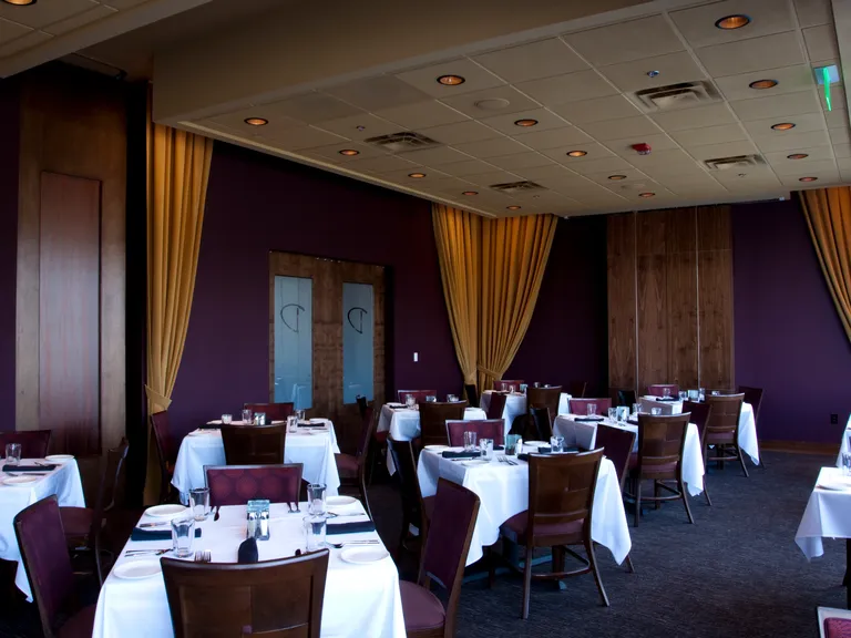 Dressler's at the Metropolitan in Midtown Charlotte rehearsal dinner venue