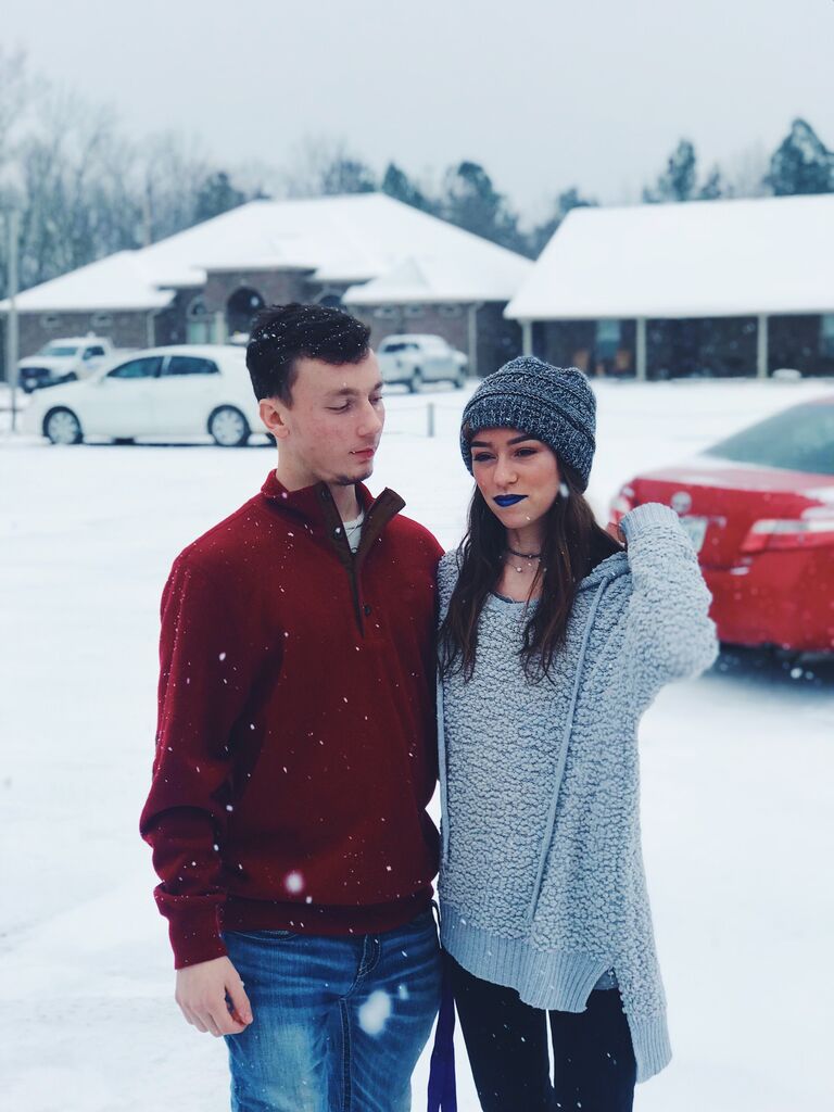 Snow day @ Moore's -
Another forced photoshoot!
Shoutout Dan for being our photographer!
