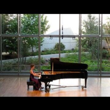 Pianist Sharon Rose - Pianist - Chicago, IL - Hero Main
