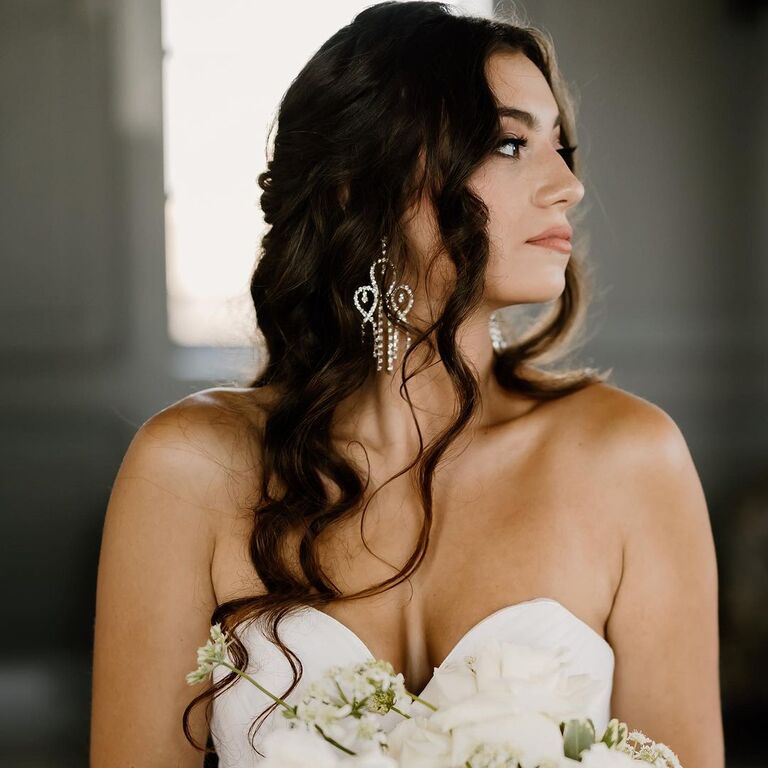 Best Hairstyles For Strapless Wedding Dress – LaBelle