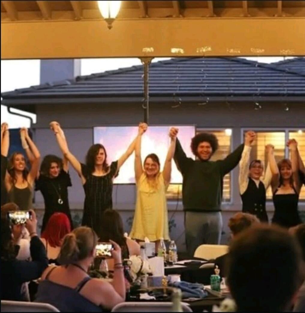 Final bows together before graduating!!