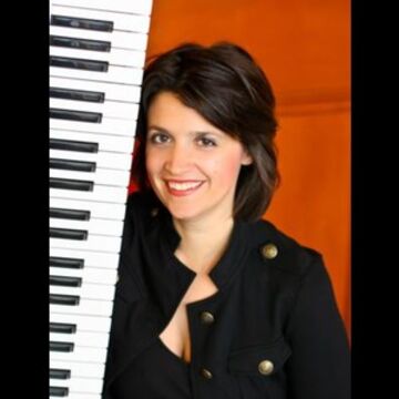 Kathryn June - Jazz Pianist - Los Angeles, CA - Hero Main