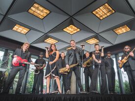 Breezeway Jazz - Top 40 Band - Orlando, FL - Hero Gallery 3