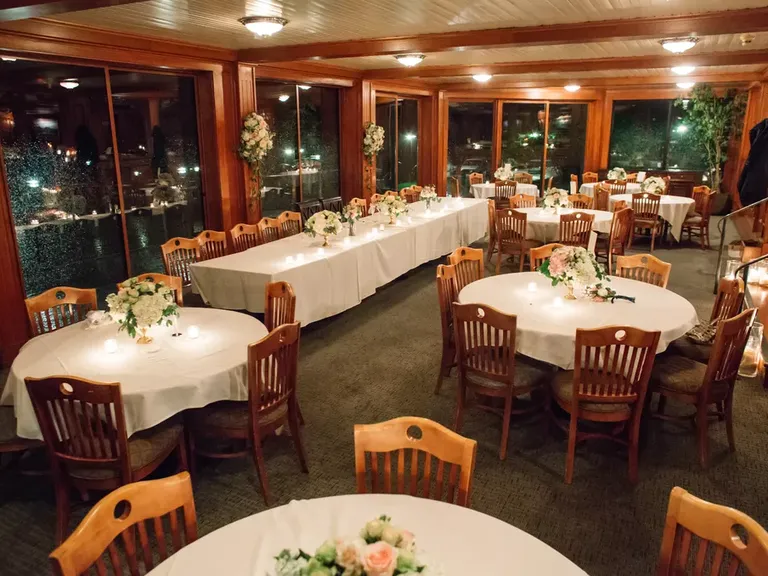 Sunnyside Restaurant & Lodge