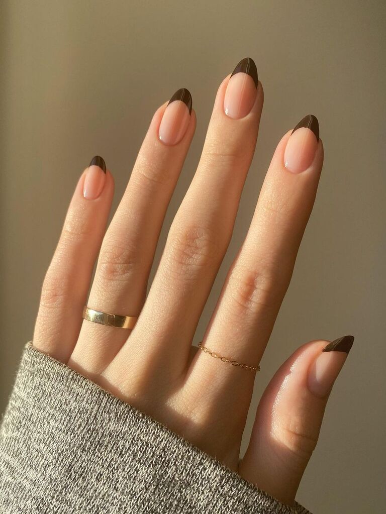 Chocolate tips bridesmaid nails