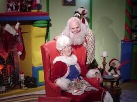 Singing Santa-Real Bearded, Mrs.Claus, Angel, Elf - Santa Claus - Las Vegas, NV - Hero Gallery 3
