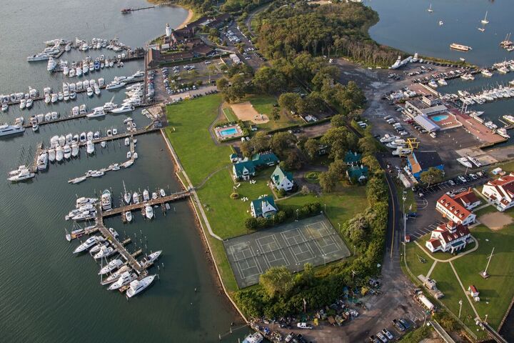 gurney's star island yacht club