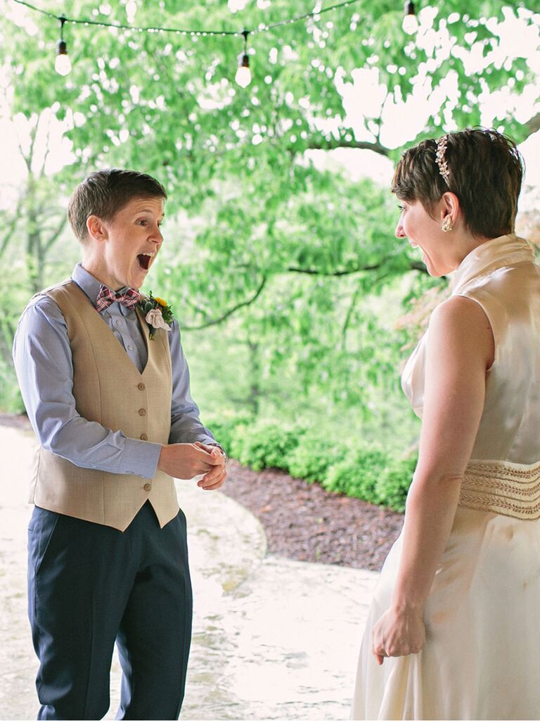 First Looks: 22 Wedding First Look Shots Guaranteed to Make You Cry