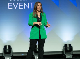 Lindsey Anderson - Motivational Business Speaker - Motivational Speaker - Portland, OR - Hero Gallery 1