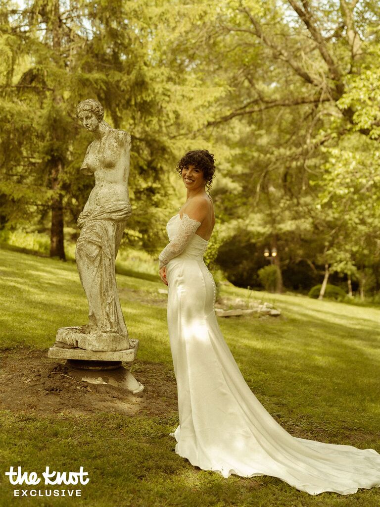 Jessica Pappas' wedding dress