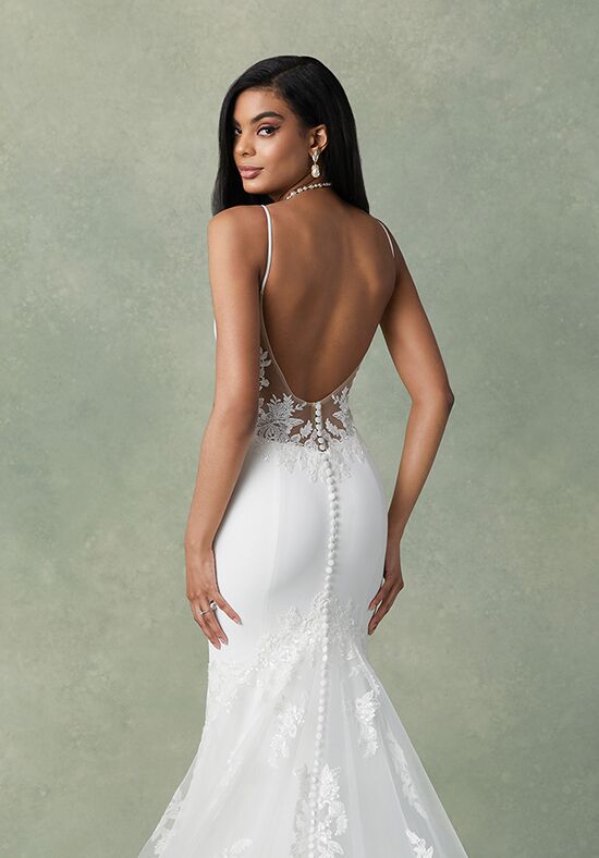 fay wedding dress