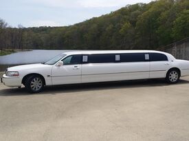 Carriage House Charters - Event Limo - Indianapolis, IN - Hero Gallery 1