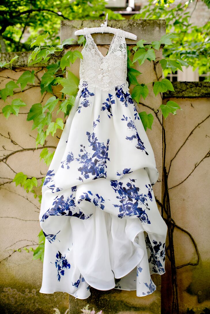 white dress with flowers to a wedding