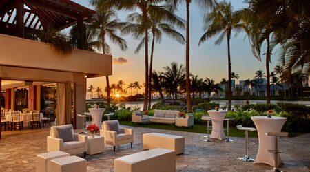 Hilton Hawaiian Village Waikiki Beach Resort Hotel Review