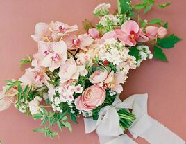 34 Orchid Wedding Bouquet Ideas for the Big Day