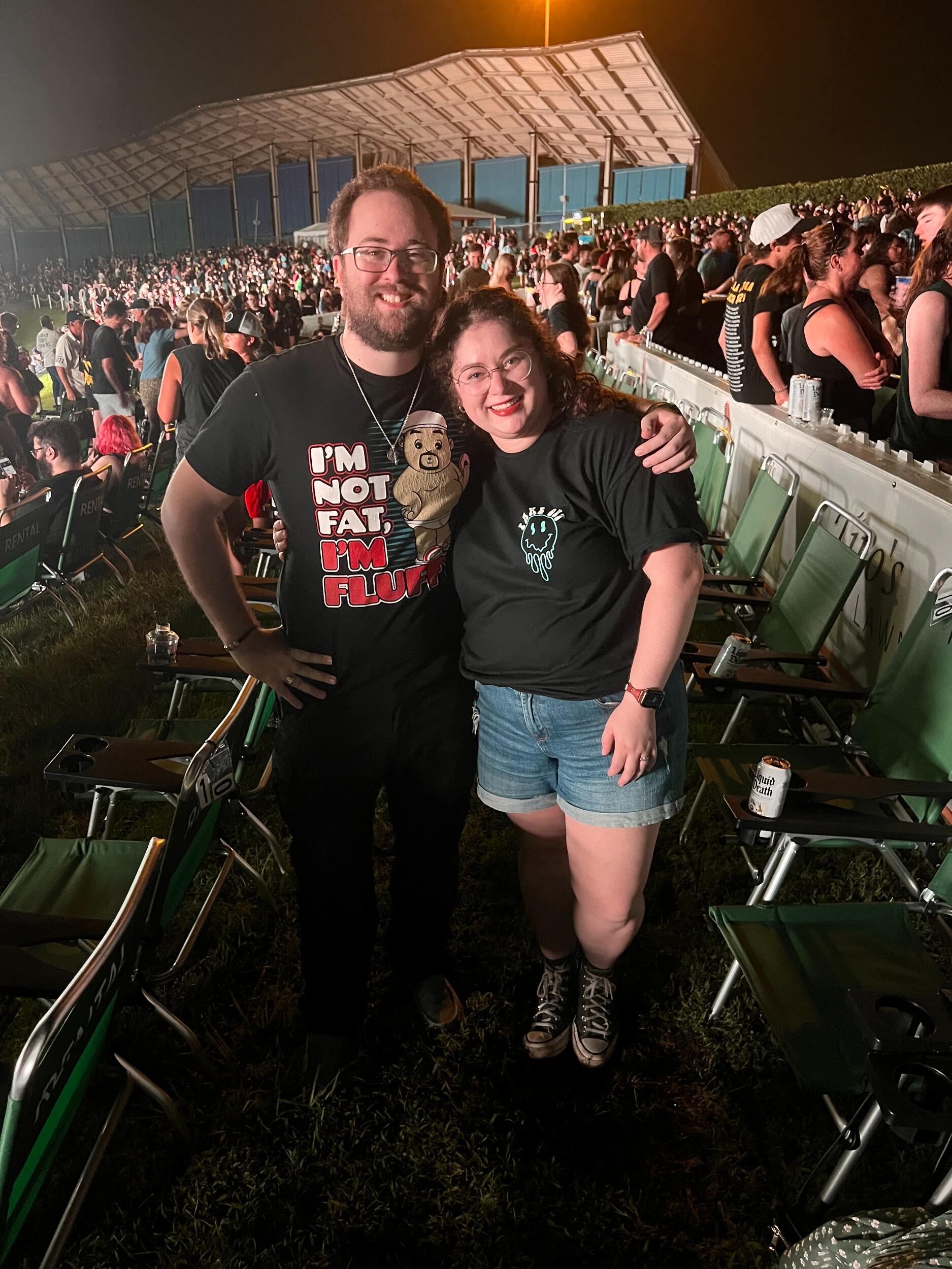 After just one date, Lisette did the unexpected. She decided to invite Francis to a Fall Out Boy concert with her best friend, after just two weeks of knowing each other. Francis handled it like a champ, and he even broke out some sick dance moves!