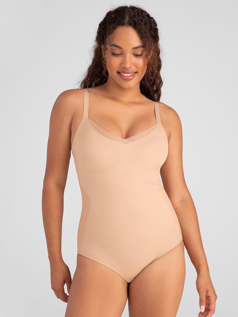 Plus size wedding dress shapewear best sale