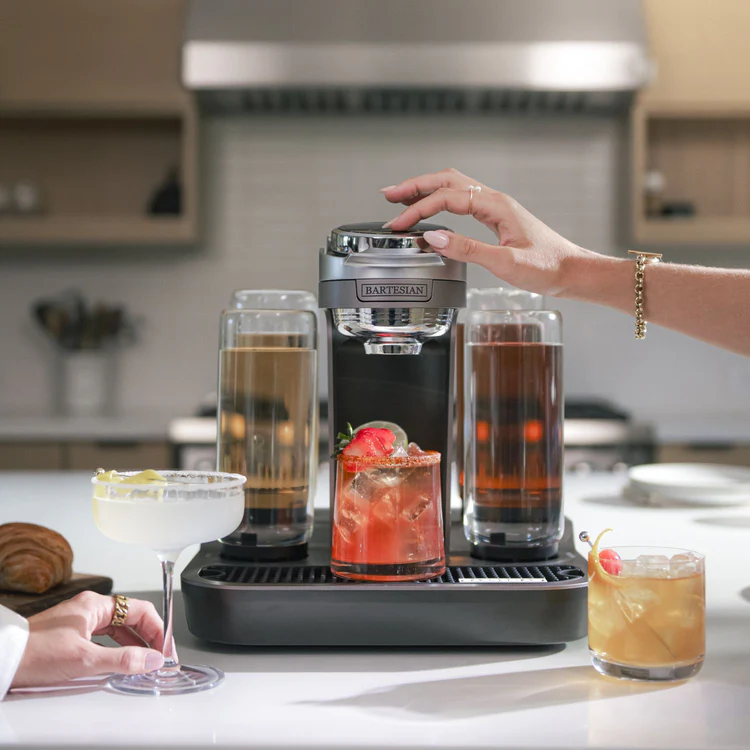 Bartesian cocktail maker