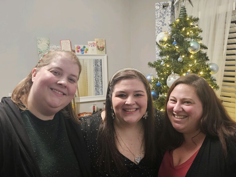Future bride Shelby surprises Sarah and Amanda with beautifully crafted "I Do Crew" boxes, officially asking them to be bridesmaids for the big day. The heartfelt gesture leaves the duo excited and honored to stand by Shelby's side as she prepares to say "I do."