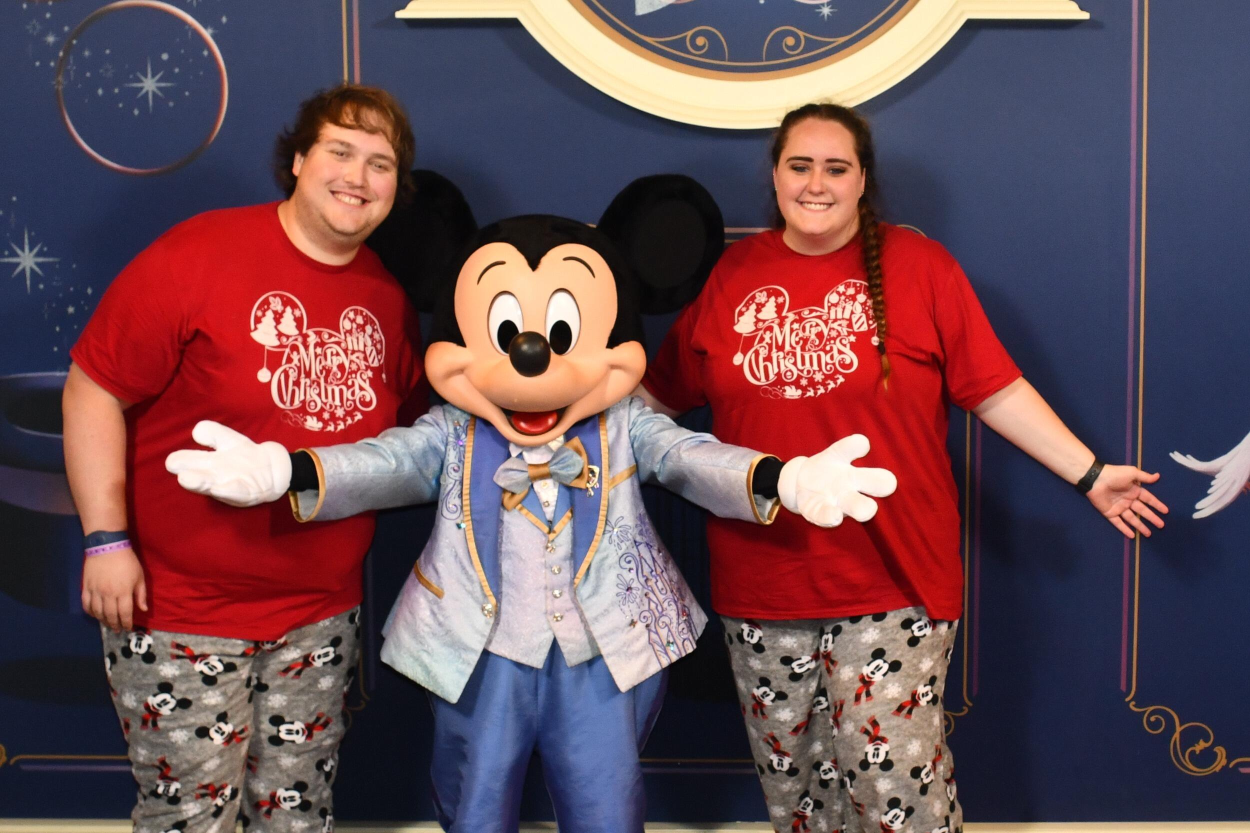 They started their Disney trip at Mickey's Very Marry Christmas! 