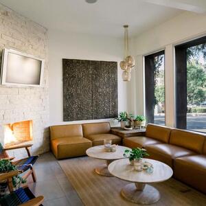 Gallery Photo 4