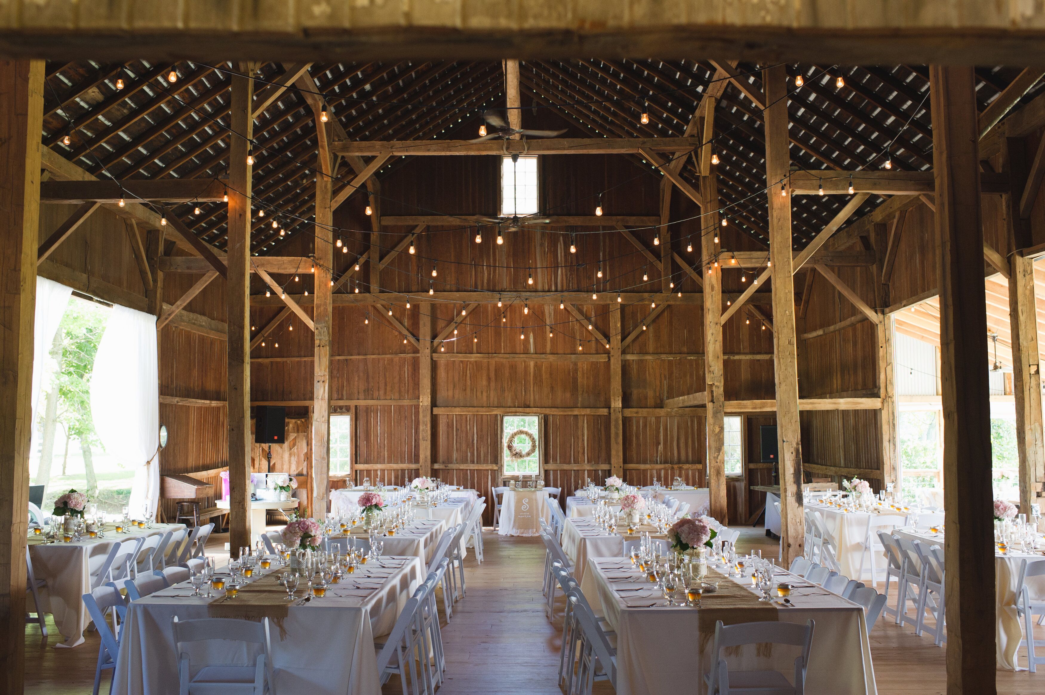 Hidden Vineyard Wedding Barn Reception Venues Berrien Springs Mi