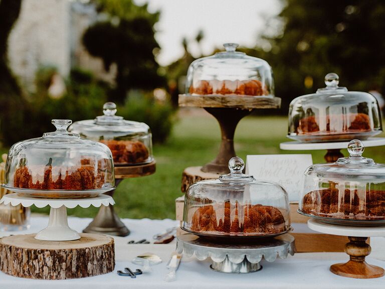 22 Fall Engagement Party Ideas to Celebrate Love in Autumn