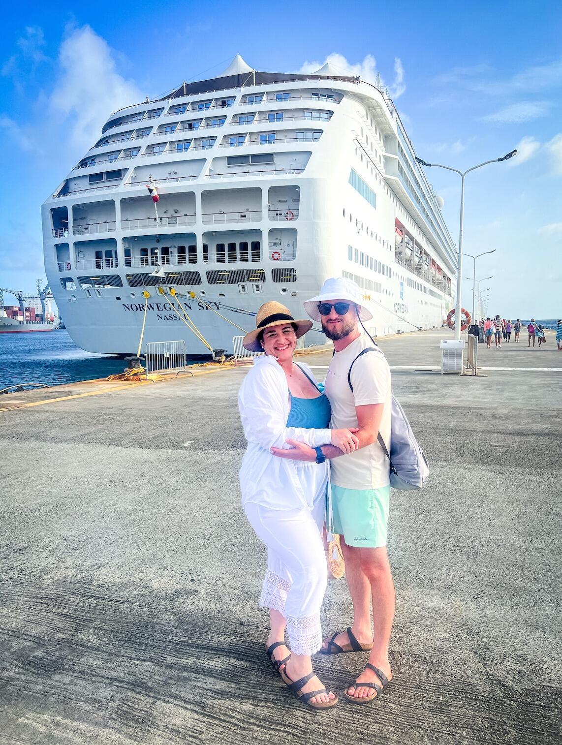 They took their first cruise together, spending 9 days in the Caribbean and visiting the DR, PR, St. Thomas, Antigua, and St. Maarten. • Tomaron su primer crucero juntos, pasando 9 días en el Caribe y visitando RD, PR, St. Thomas, Antigua y St. Maarten.