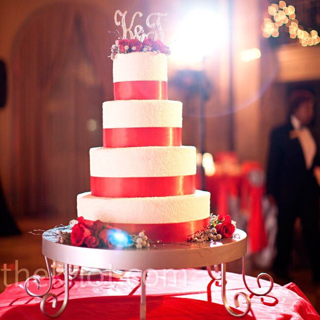 Red Ribbon Cake