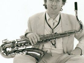 Michael Johnson - Saxophonist - New York City, NY - Hero Gallery 1