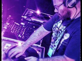 Earthside Mixlab - DJ - Norwich, CT - Hero Gallery 1